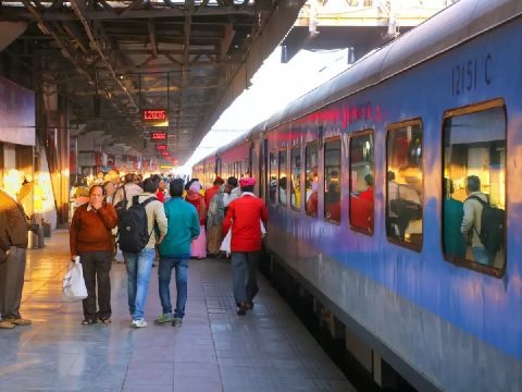 Mastering PNR Status Checks for Multiple Passengers
